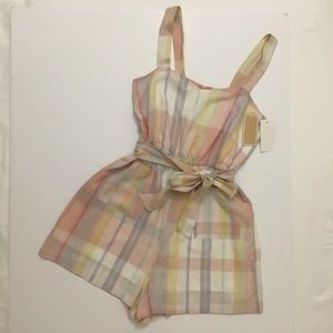 Copper Key Sleeveless Romper Size L